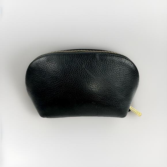 Cuyana Handbags - Cuyana Bag Purse Clutch Leather Travel Case Cosmetic Bag Gold Zipper Black